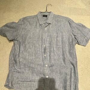 Mens Neiman Marcus short sleeve button down linen shirt. Size Large